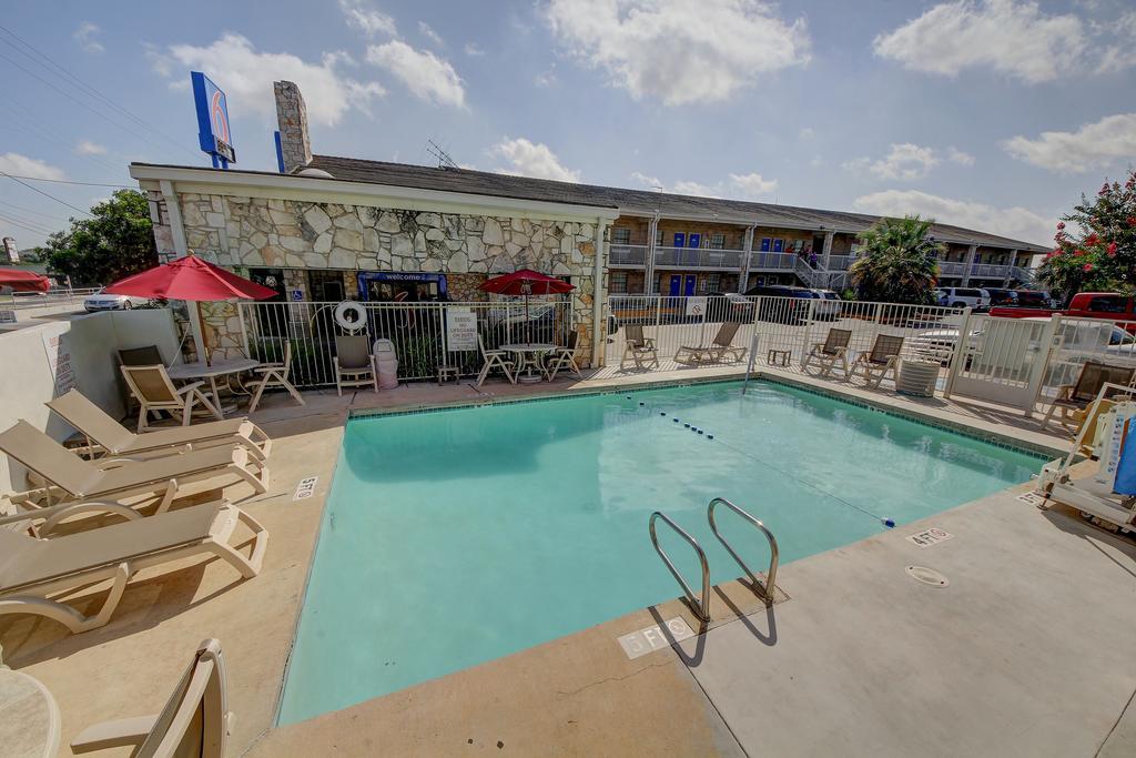 Hotel 6-san Antonio, Tx - Northwest Medical Center San Antonio